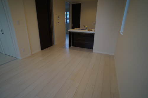 シャーメゾン　カスターニエ A201号-4