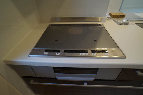 シャーメゾン　カスターニエ A201号-8