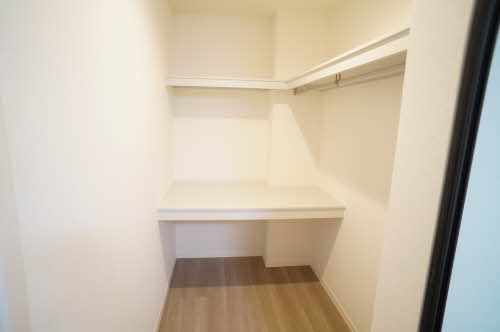 メゾンリバレイン 103号-7