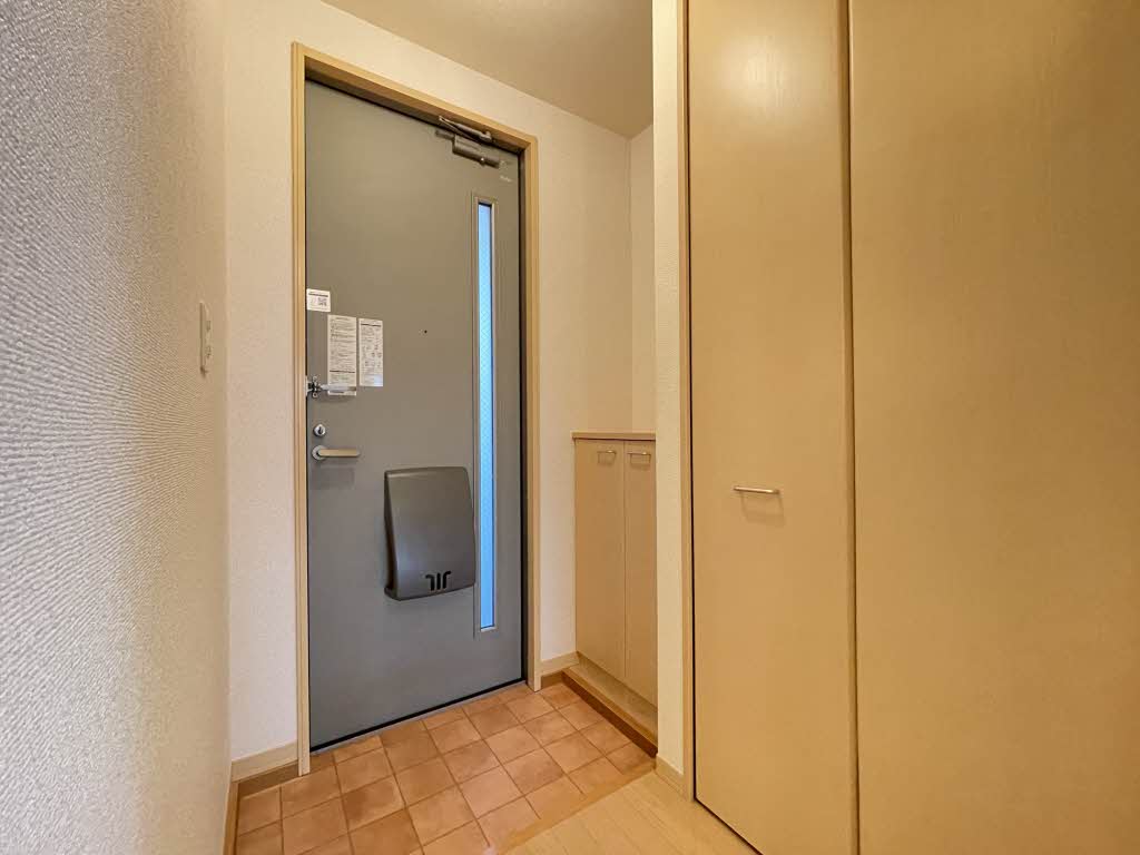 モントレー若宮　Ａ 202号-8