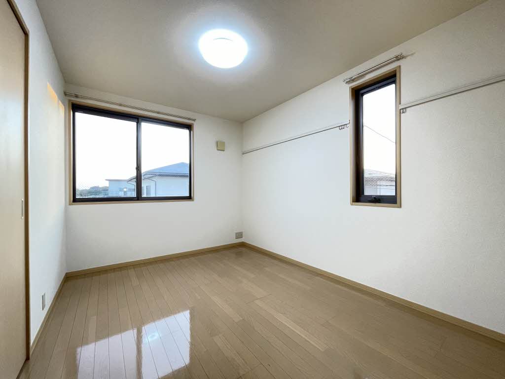 モントレー若宮　Ａ 202号-9