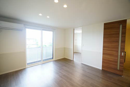 メゾン・シャングリラ 202号-5