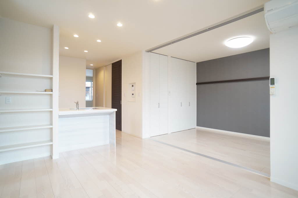 シャーメゾン大沢川原 201号-3