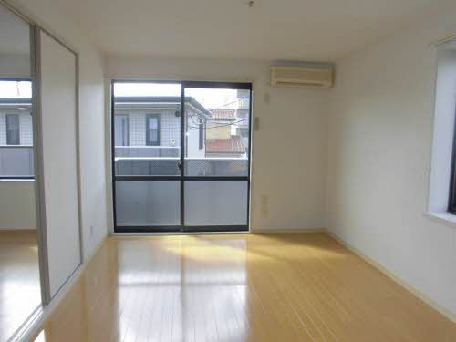 ルミエールコートⅡＡ 205号-2