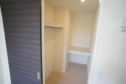 シャーメゾン松山 102号-7