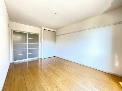 グランディ山の寺 103号-3