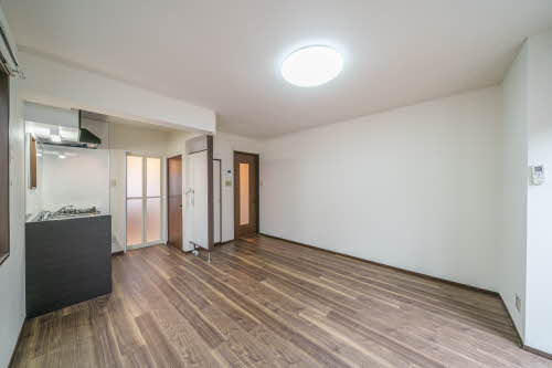 パレスエヴァ八乙女 105号-3