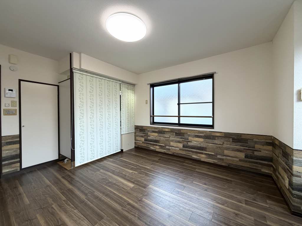 パレスエヴァ八乙女 201号-3