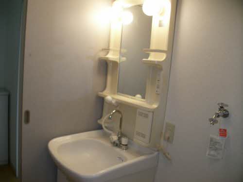 シャンボール吉岡Ａ 201号-8