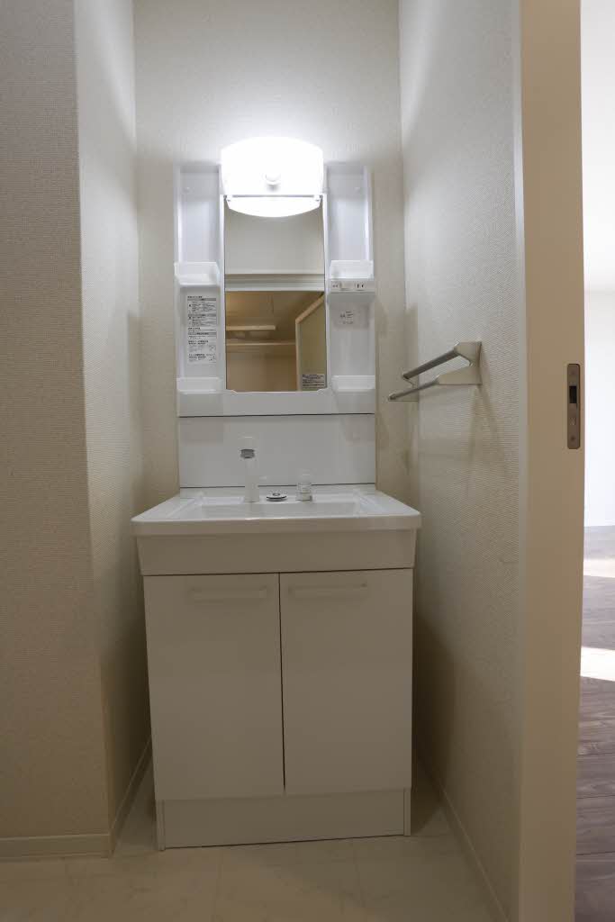 シャーメゾン　ラ・ヴィ 203号-8