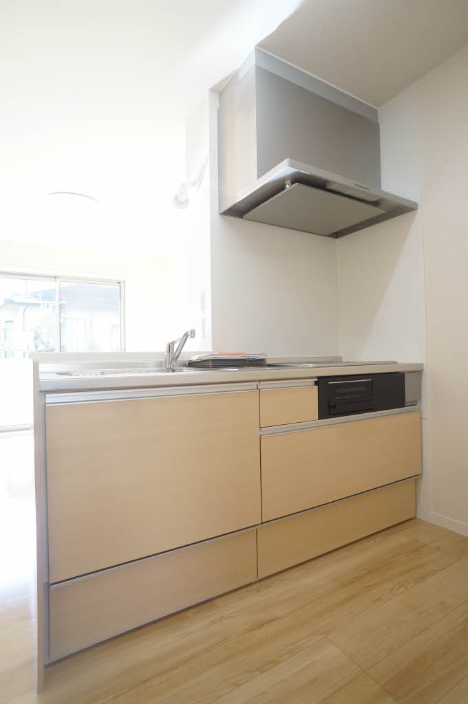 シャーメゾン　イーフィールド 101号-6