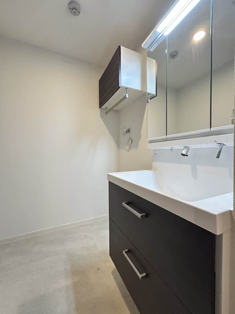 ロイヤルグランコート郡山 302号-6