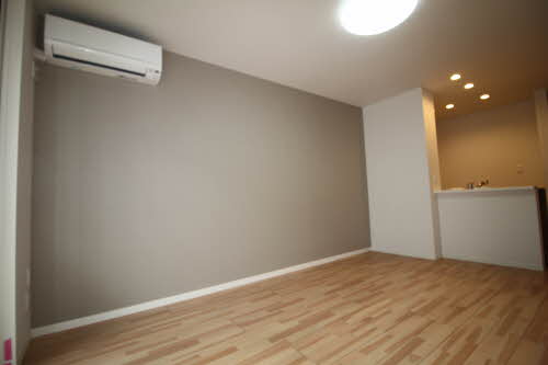 spring南鍛冶町Ⅱ A201号-3