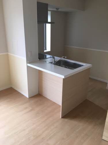 グランソレイユM 302号-8