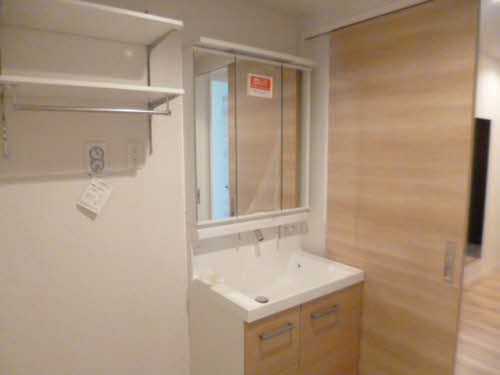 ベレオ支倉 102号-6