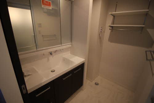 ベレオ支倉 206号-8