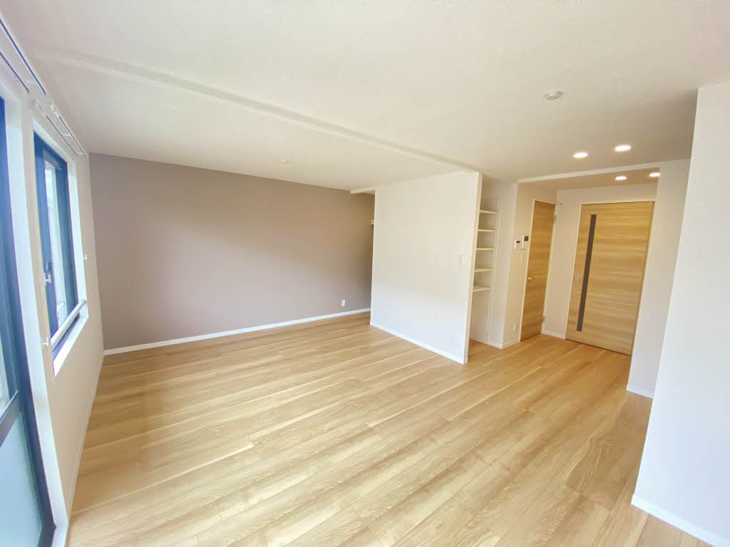 ネーブルグリーン 202号-2