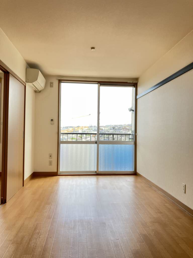 ドミール大樹 203号-7