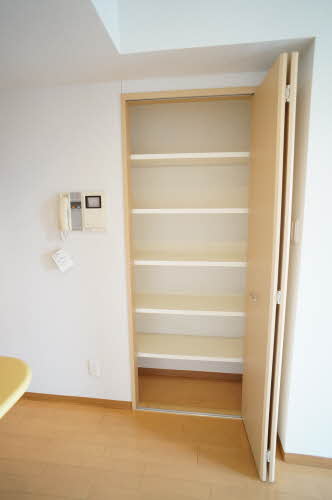 シャーメゾンステージ　広瀬通 1302号-8