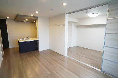 シティプラザ在府町 302号-3