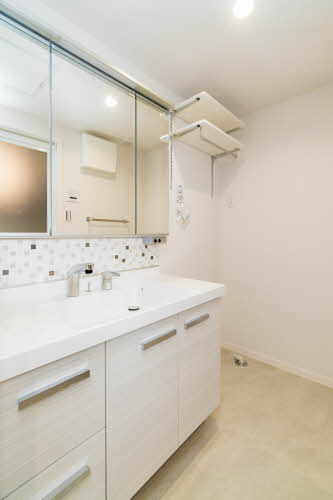 ベルク吉岡南 202号-6