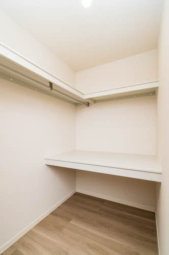 ベルク吉岡南 202号-8