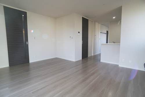 Ｍ　ＧＲＡＣＥ 201号-9