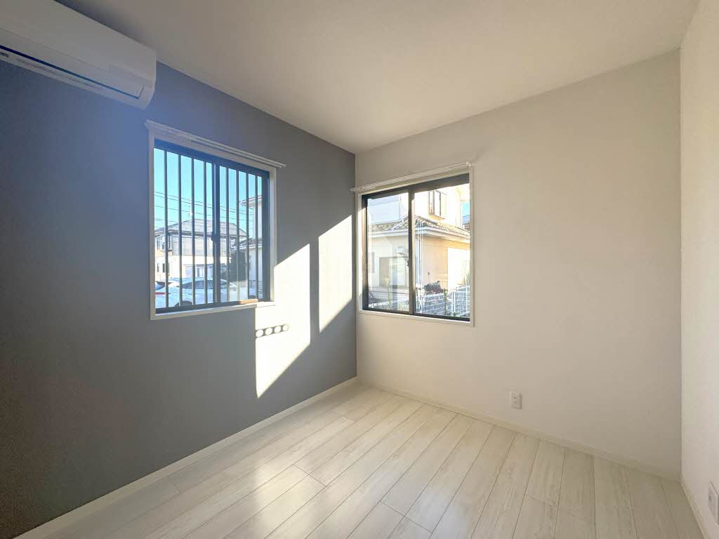 ファミール鎌田 103号-4