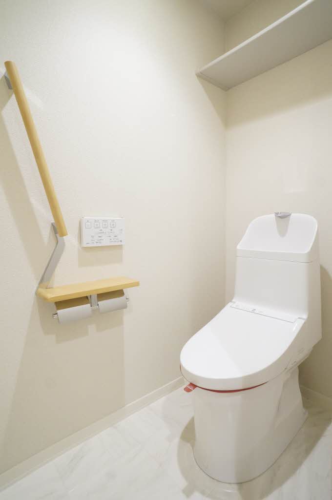 センターフィールド森合町 203号-7