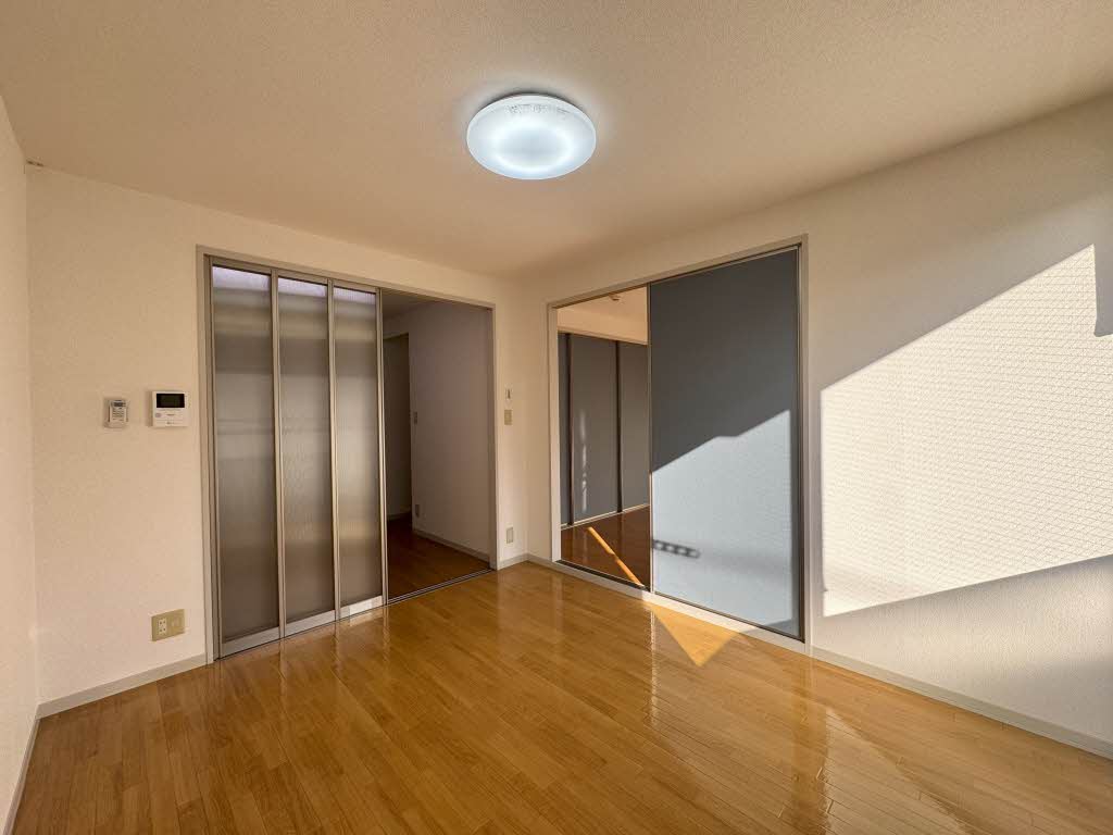 サンテラス山根A 101号-2