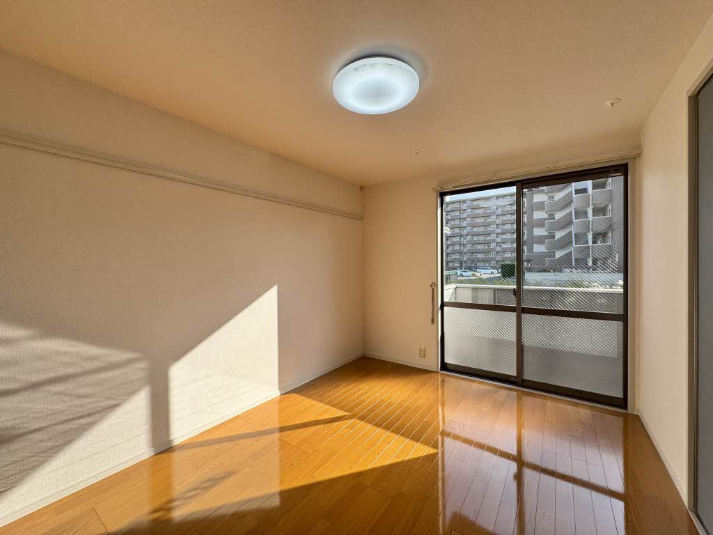 サンテラス山根A 101号-4