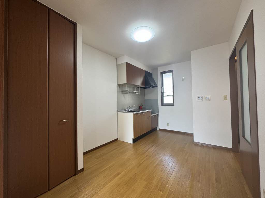 サンテラス山根B 201号-8