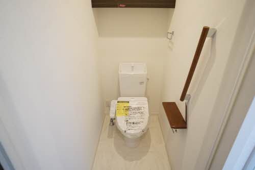 メビウス　神明 202号-5