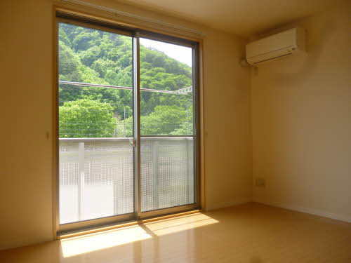 シャーメゾン千田Ａ A201号-3