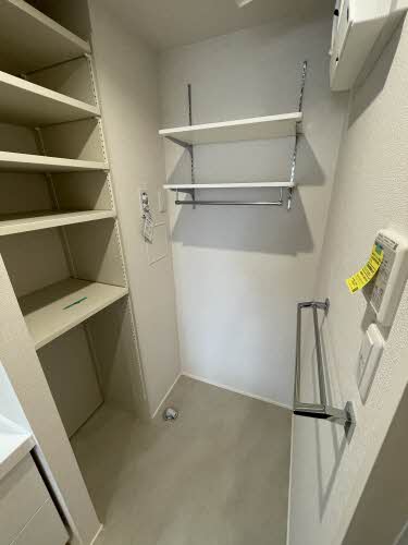 ＣＲＥＳＴＩＥＱ大和町 302号-14