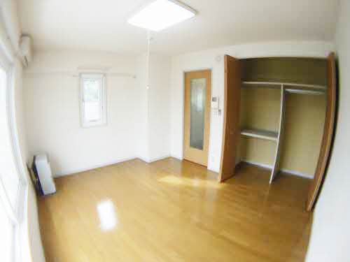 クローバーハウス 102号-2