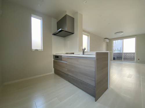 ヴィータ森合町 101号-2