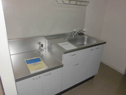 ルミエールコートⅤ 202号-4