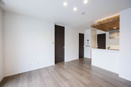 コンフォーザ立町 302号-4