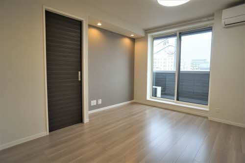 Ｉ．Ｚ．Ｍ 301号-2