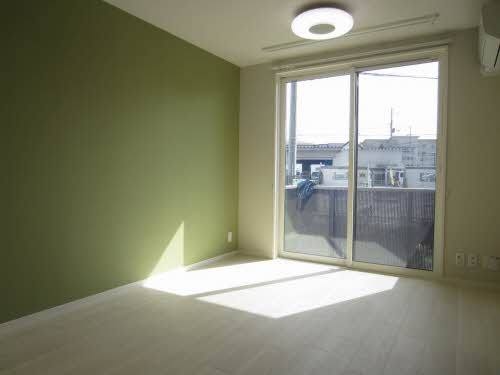 シャーメゾン　リュタン 102号-2