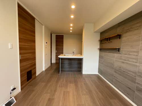 ストームＭ・Ｋ 103号-2