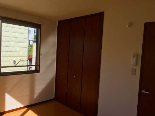 フェリーク小松島 201号-3