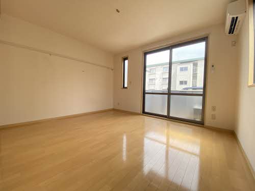 イーストⅡ 106号-2