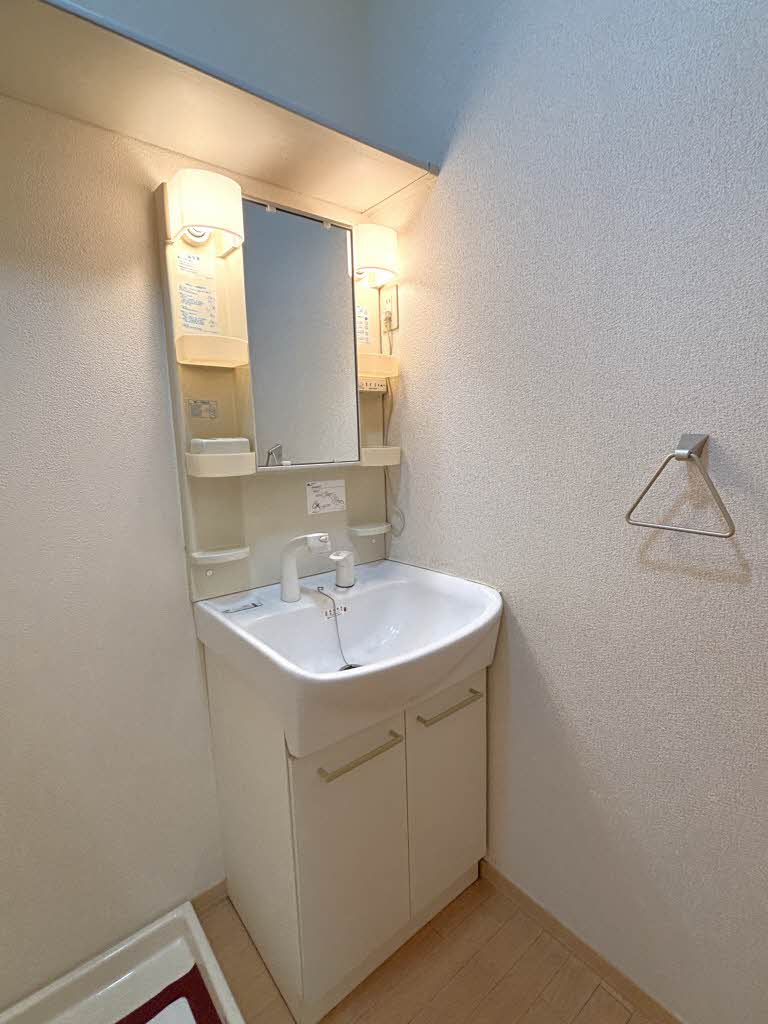 イーストⅢ 101号-6