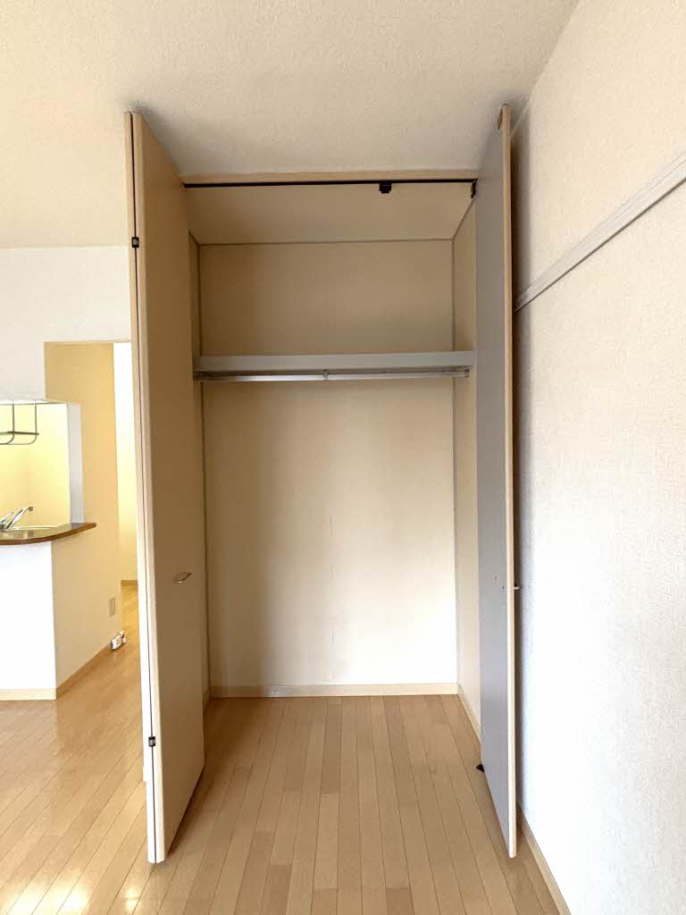 イーストⅢ 101号-8