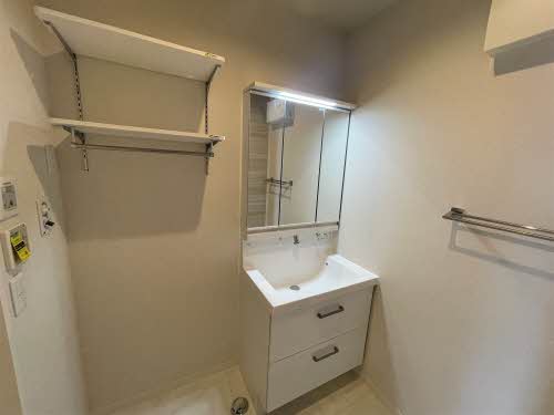 ＳｈａＭａｉｓｏｎ八山田 107号-6