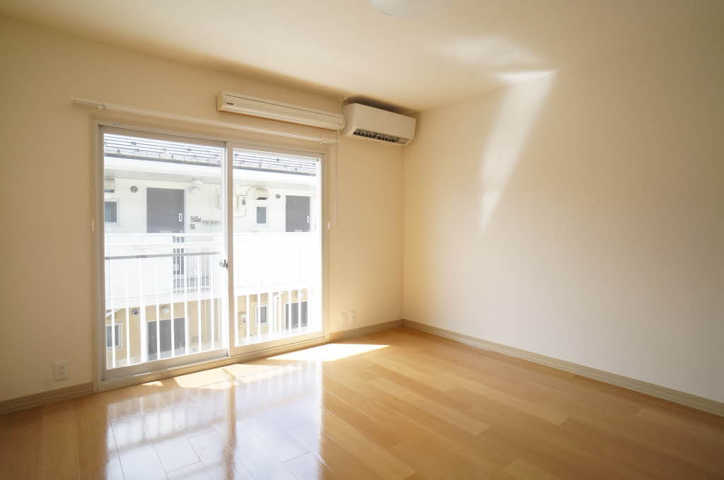 ユーロハイツ名須川　Ａ 202号-2