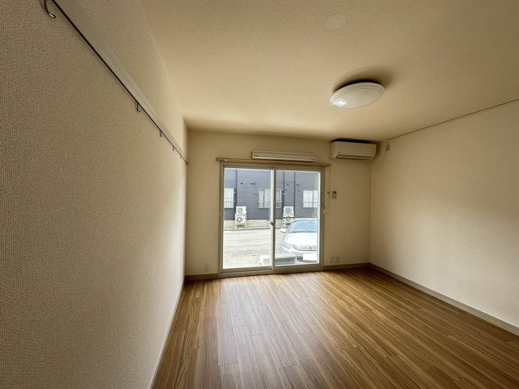 ユーロハイツ名須川 B 102号-3