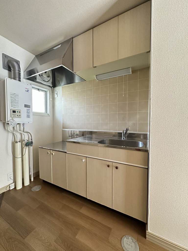 ユーロハイツ名須川 B 102号-4